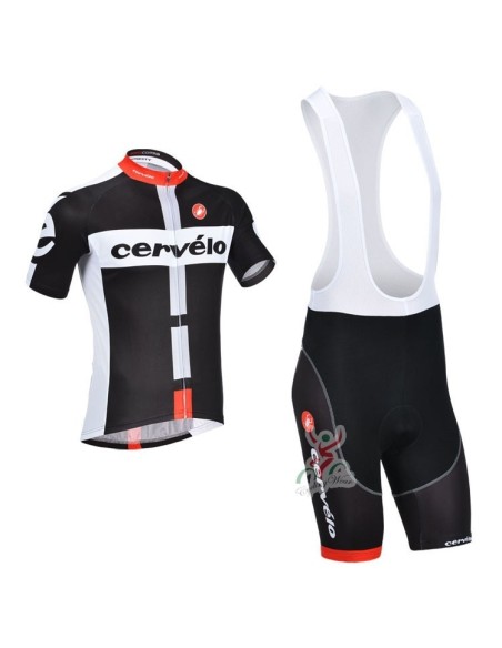 Conjunto de ciclismo corto para el verano: frescura y comodidad en cada pedalada