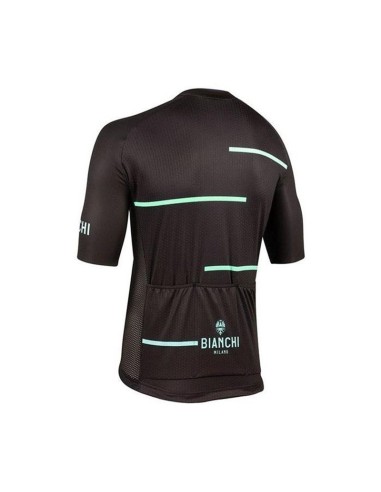 Ropa de ciclismo corto para el verano: comodidad y estilo para tus paseos