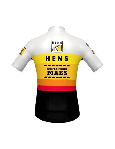 Conjunto de ciclismo corto HENS para disfrutar del verano en la bici