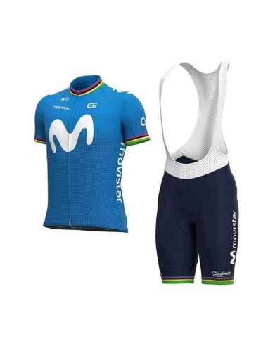 Conjunto de ciclismo corto Movistar para el verano: comodidad y frescura aseguradas