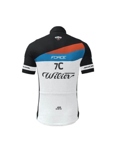 Conjunto de ciclismo corto Wilier 7C para un verano fresco y cómodo