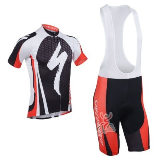 Conjunto corto de ciclismo Specialized para un verano cómodo y fresco
