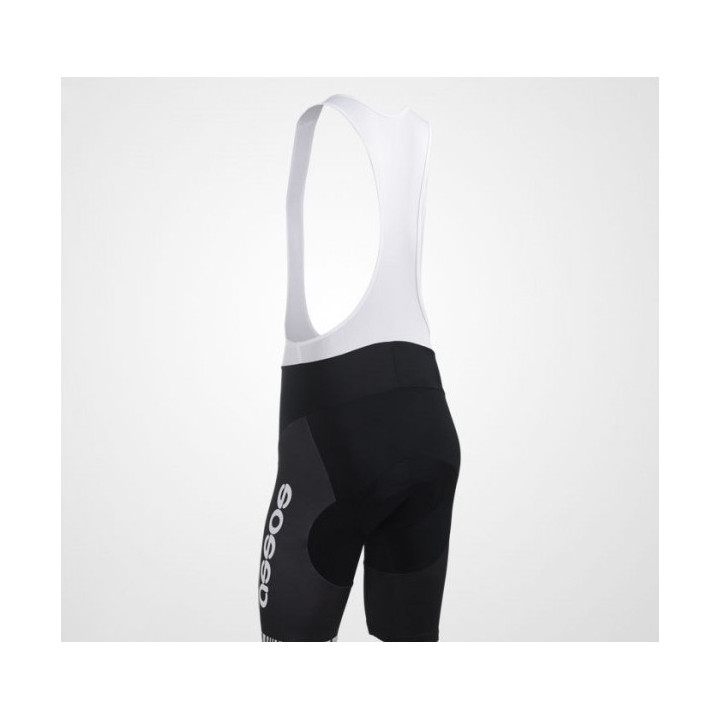 Conjunto de Ciclismo Assos: Comodidad y Estilo para tus Paseos de Verano