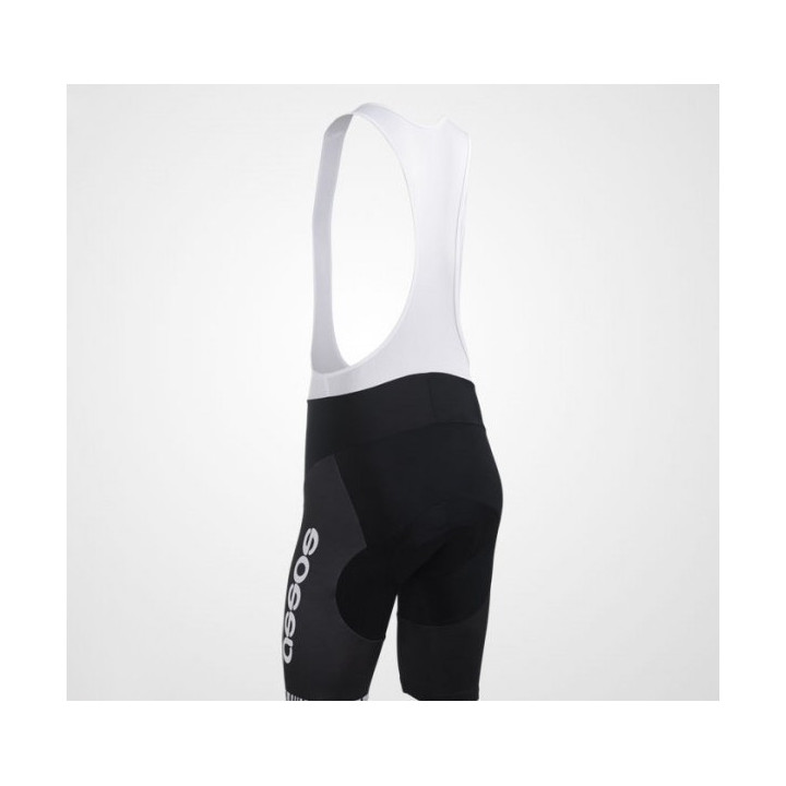 Conjunto de Ciclismo Assos: Comodidad y Estilo para el Verano