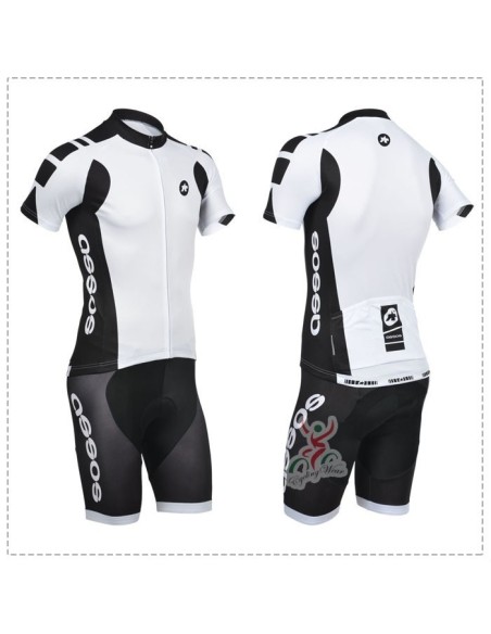 Conjunto Corto de Ciclismo Assos: Comodidad y Estilo para el Verano