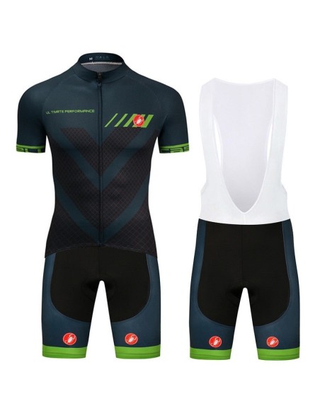 Equipación corta Castelli para ciclistas: comodidad y estilo en cada pedaleo