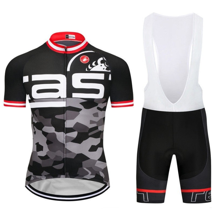 Conjunto corto de ciclismo Castelli: comodidad y estilo para tus rutas de verano