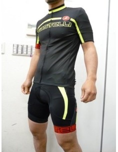 Conjunto corto de ciclismo Castelli: comodidad y estilo para tus paseos 2
