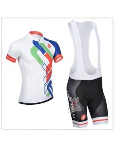 Conjunto corto de ciclismo Castelli: comodidad y estilo para tus rutas