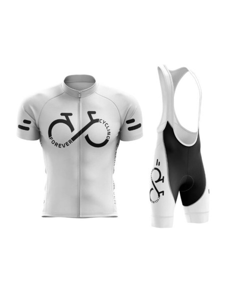 Conjunto corto de ciclismo: comodidad y estilo para tus paseos de verano