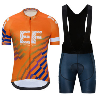 Conjunto corto de ciclismo EF: comodidad y estilo para tus rutas