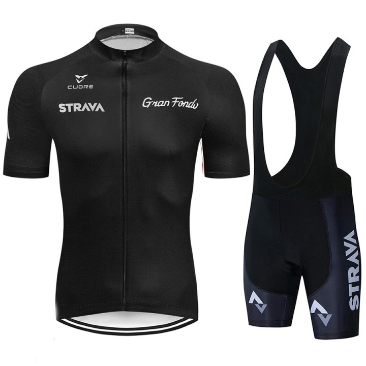 Conjunto corto de ciclismo STRAVA: comodidad y estilo para tus rutas