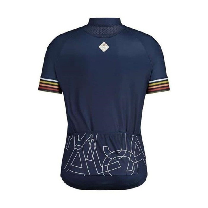 Conjunto corto de ciclismo MALOJA: comodidad y frescura para tus paseos