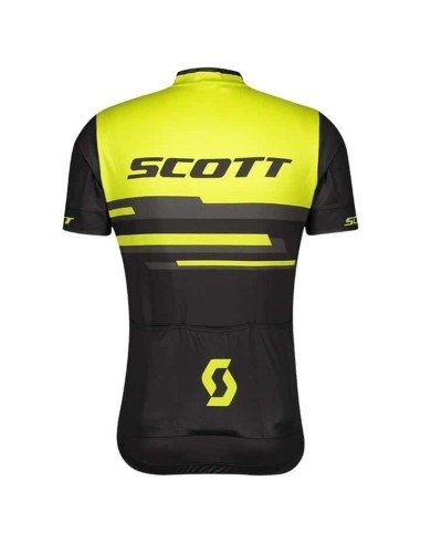 Conjunto corto de ciclismo Scott: comodidad y frescura para tus paseos