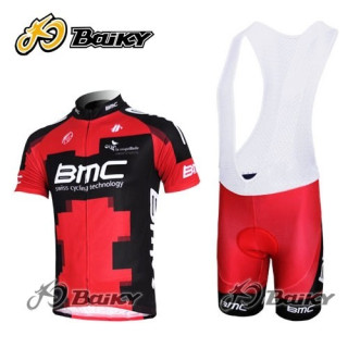 Conjunto corto de ciclismo BMC: comodidad y estilo para tus rutas