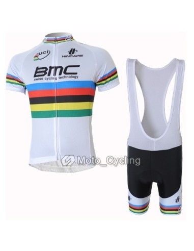 Equipación corta BMC: comodidad y estilo para ciclistas