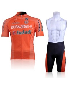 Conjunto corto de ciclismo Euskaltel Euskadi: comodidad y estilo para tus rutas