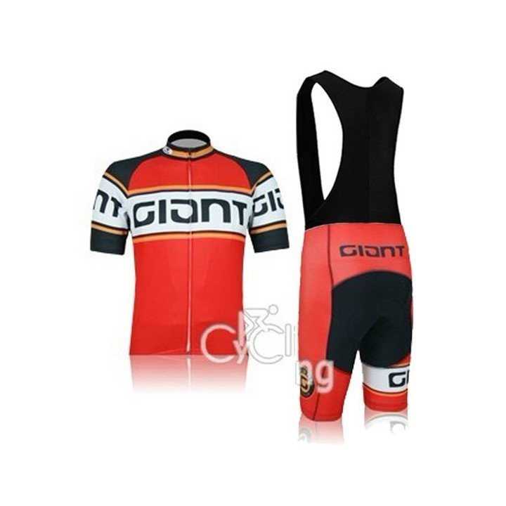 Conjunto corto de ciclismo Giant: comodidad y estilo para tus paseos