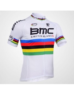 Conjunto corto de ciclismo BMC: comodidad y estilo para tus rutas de verano 2