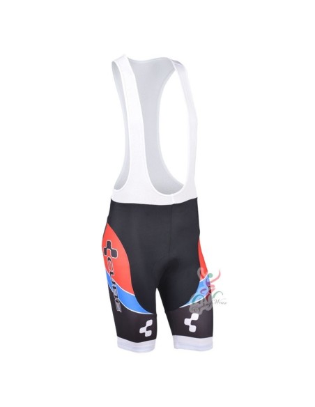 Conjunto corto de ciclismo CUBE: comodidad y estilo para tus rutas