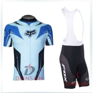 Conjunto corto de ciclismo FOX: comodidad y frescura para tus rutas