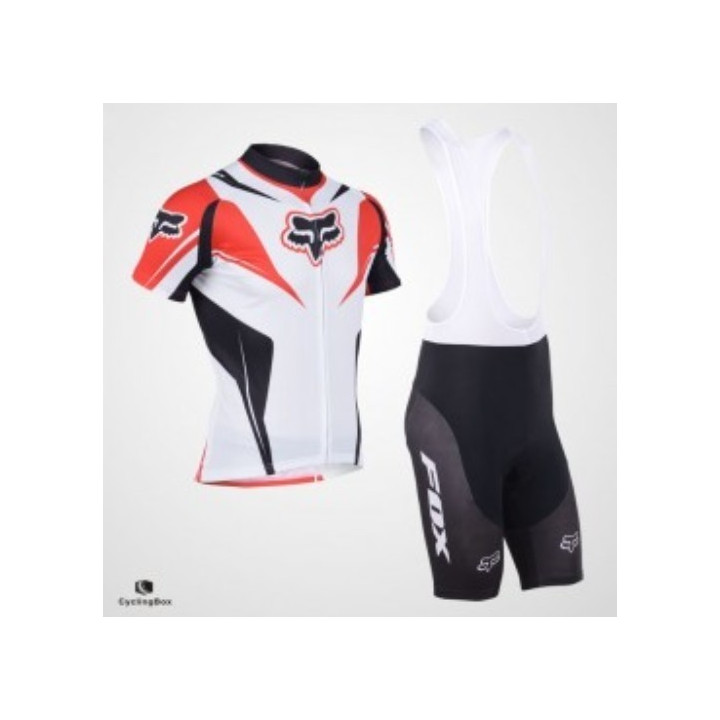 Conjunto de Ciclismo Corto FOX: Comodidad y Estilo para tus Rutas