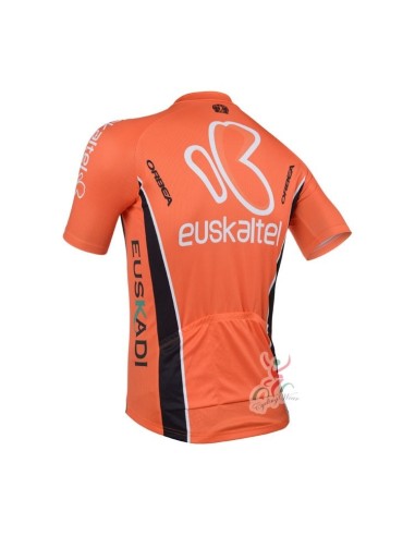 Conjunto corto de ciclismo Euskaltel Euskadi para un verano cómodo y fresco