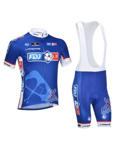 Conjunto de Ciclismo Corto para Verano: Comodidad y Estilo en Cada Pedalada