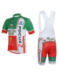 Conjunto corto de ciclismo cómodo y fresco para tus paseos de verano