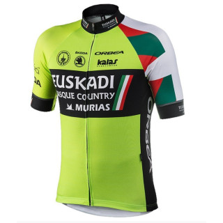Maillot corto Euskadi Murias para ciclistas: comodidad y frescura en cada pedalada