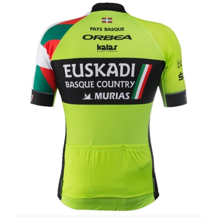 Maillot corto Euskadi Murias para ciclistas: comodidad y frescura en cada pedalada