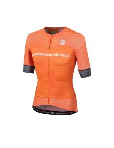 Maillot corto Sportfull: comodidad y frescura para tus rutas en bici