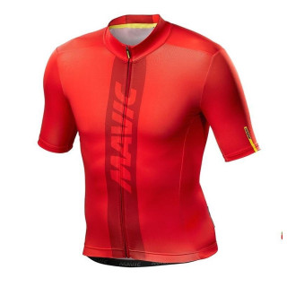 Maillot de ciclismo corto Mavic: comodidad y frescura para tus rutas