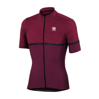 Maillot ciclismo corto Sportfull: comodidad y frescura en tus rutas