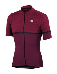 Maillot ciclismo corto Sportfull: comodidad y frescura en tus rutas