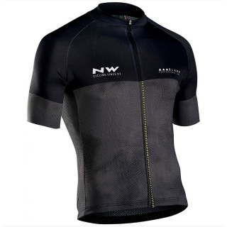 Maillot corto de ciclismo Northwave: comodidad y frescura en cada pedaleada