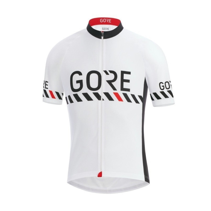 Maillot corto Gore para ciclistas: comodidad y frescura en cada pedaleada