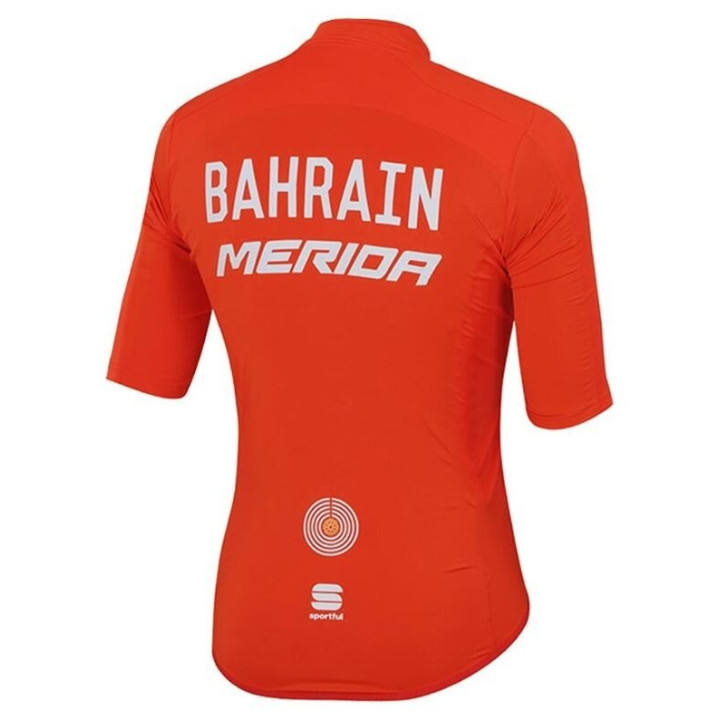 Maillot ciclismo corto Merida: comodidad y frescura para tus rutas