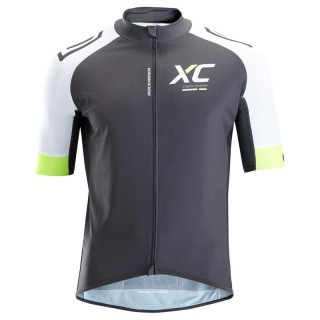 Maillot de ciclismo corto B?Twin: comodidad y frescura para tus rutas