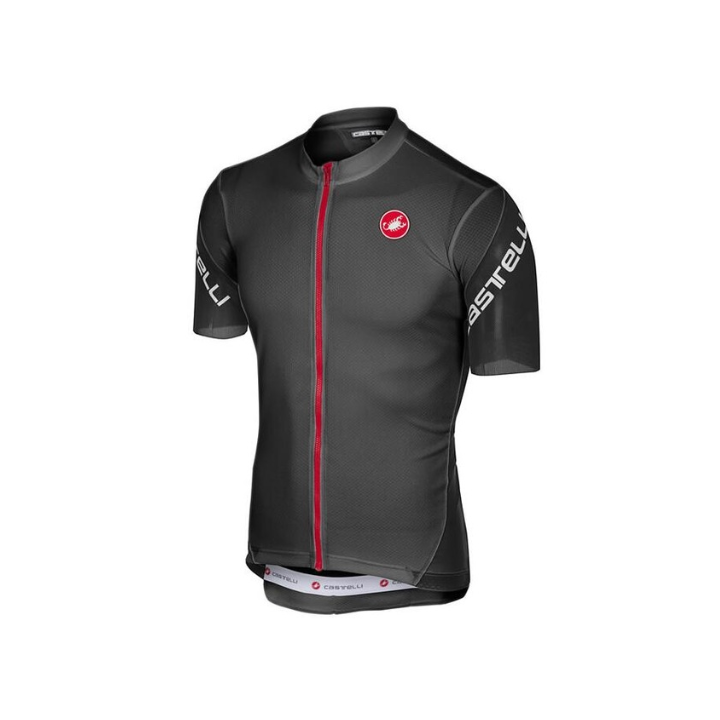 Maillot corto Castelli: comodidad y frescura para tus rutas en bicicleta