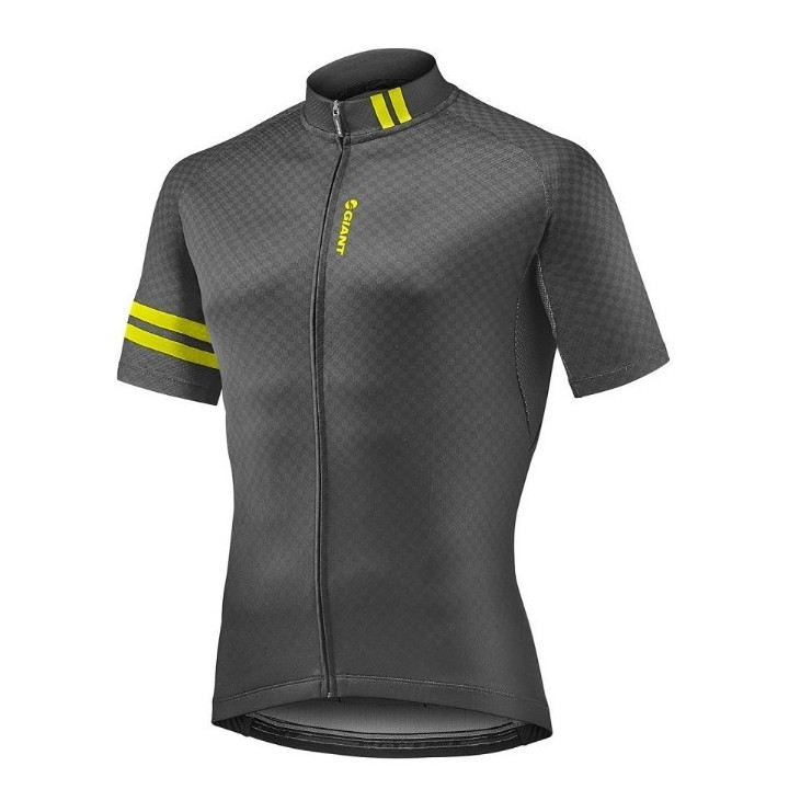 Maillot corto de ciclismo Giant: comodidad y frescura en cada pedaleo