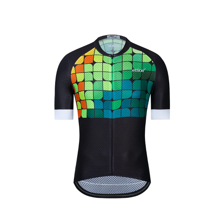 Maillot corto Etixx: comodidad y frescura para tus rutas en bici