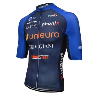 Maillot de ciclismo corto Unieuro: comodidad y frescura para tus rutas