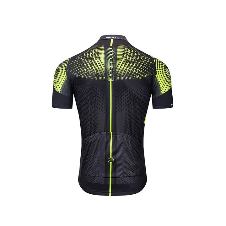 Maillot corto Northwave: comodidad y frescura para tus rutas en bici