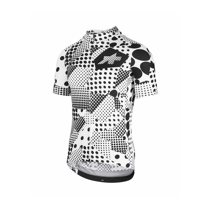 Maillot corto Assos: comodidad y frescura para tus rutas en bici