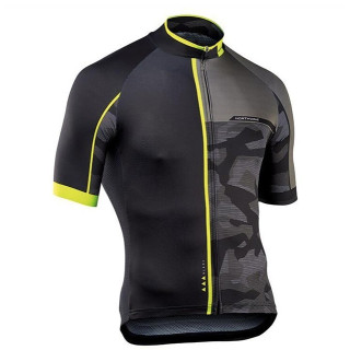 Maillot corto Northwave: comodidad y frescura para tus paseos en bici