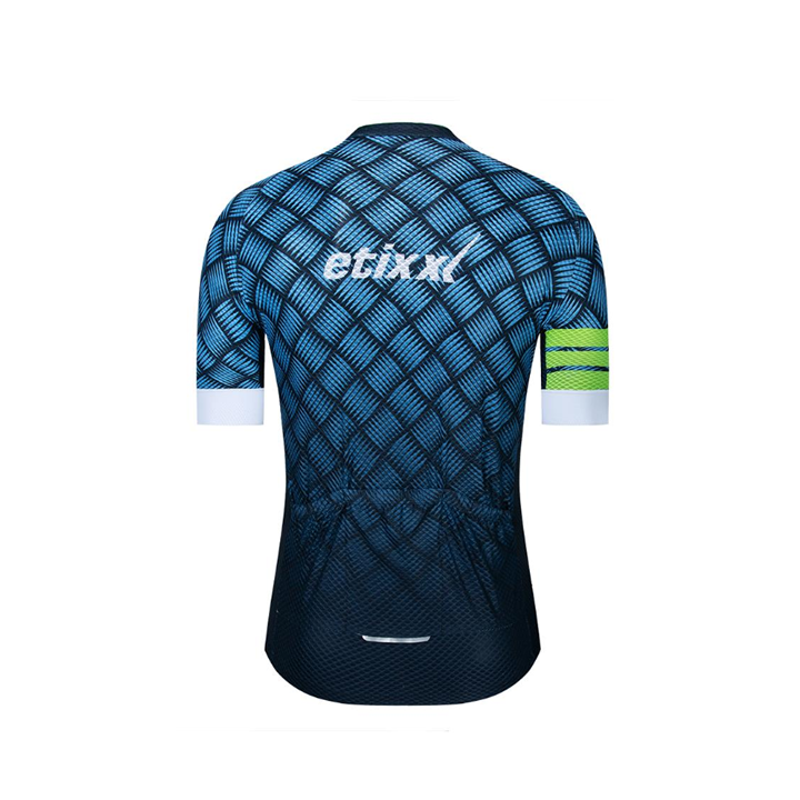 Maillot corto Etixx: comodidad y frescura para tus rutas en bici