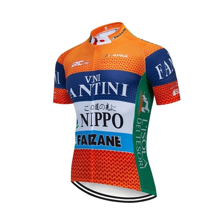 Maillot de ciclismo corto Vini Fantini: comodidad y frescura para tus rutas