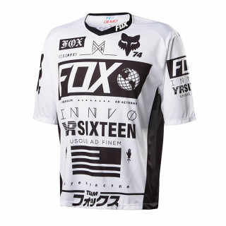 Maillot corto de ciclismo Fox: comodidad y frescura para tus rutas