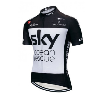 Maillot ciclismo corto Sky: comodidad y frescura para tus paseos